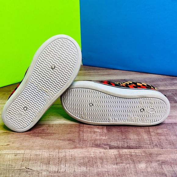 Slip On Rainbow 🌈 Checker Sneakers - Picture 11 of 11